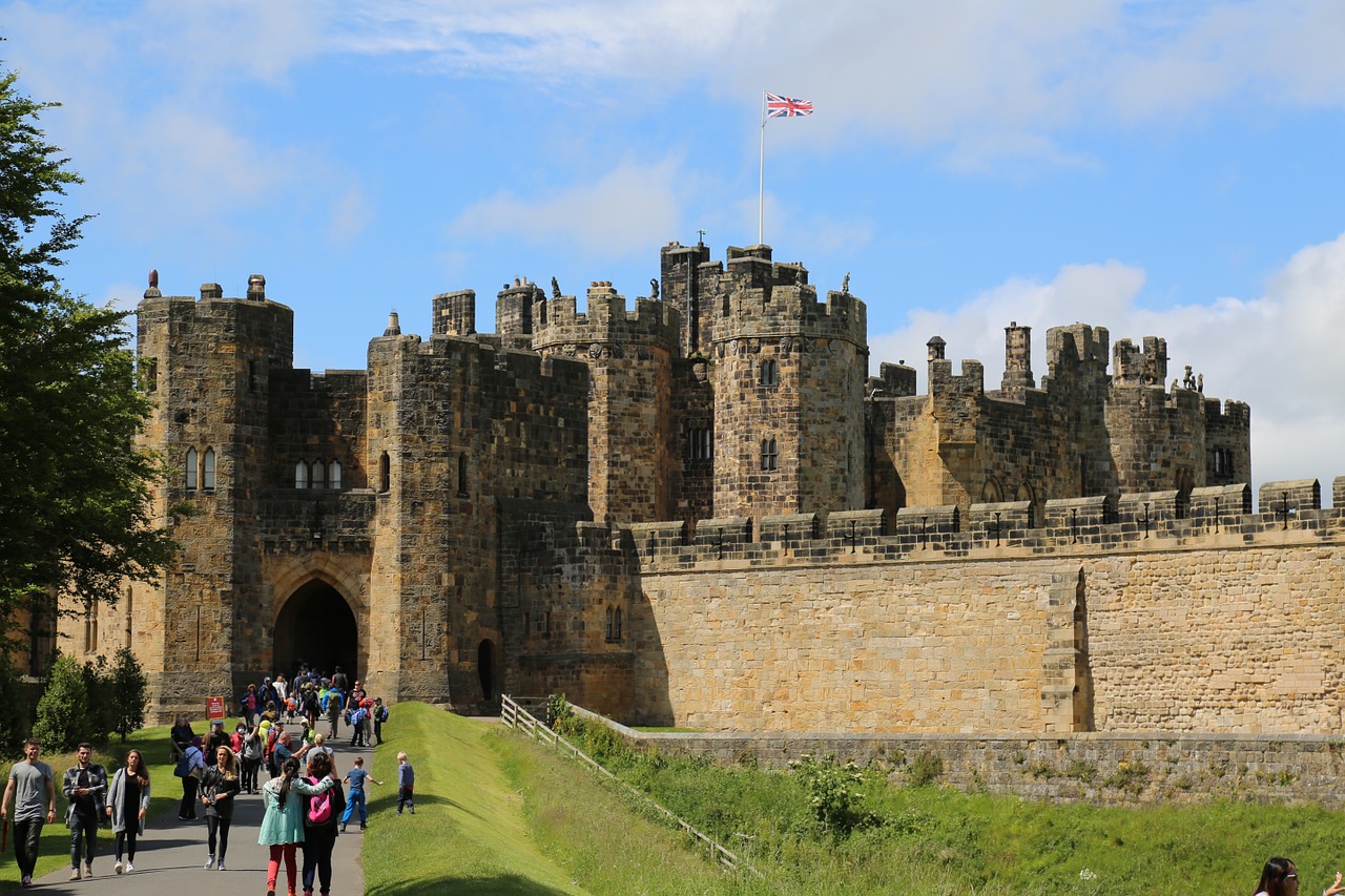 Alnwick Castle: A Magical Blend of History and Harry Potter Adventures